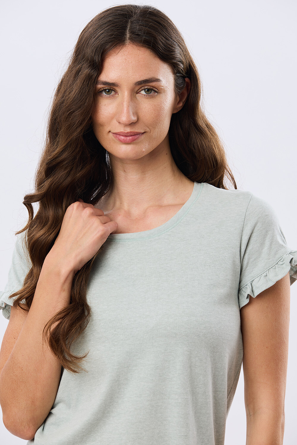 REMERA DE ALGODÓN CON VOLADO Verde