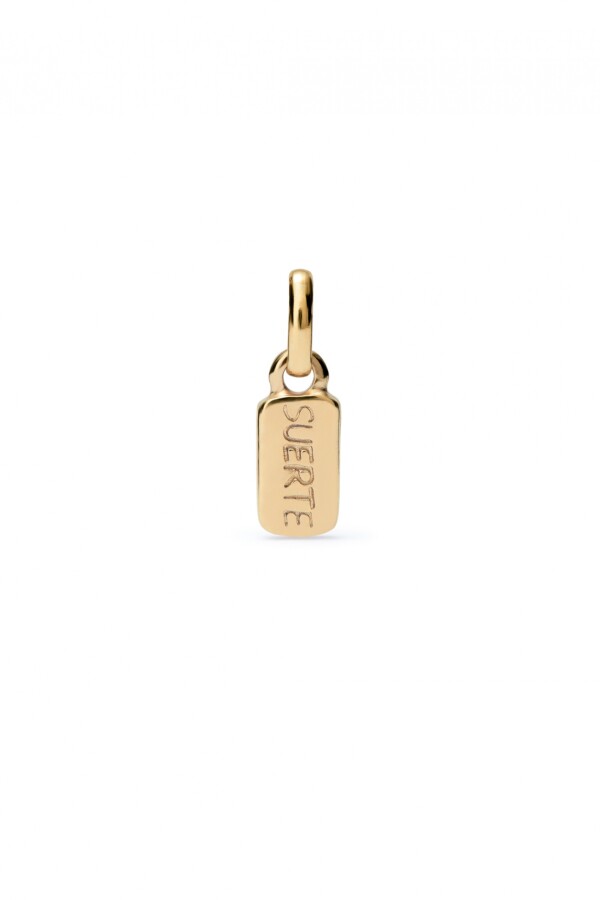 CHARM BAÑADO EN ORO 18K CON PALABRA SUERTE Charm