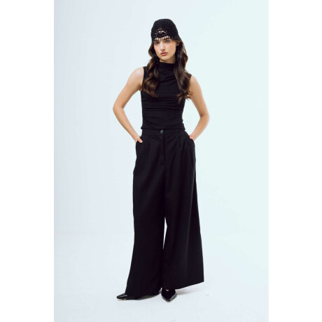 Top Bonnie Black