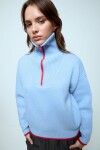 Sweater tejido con cierre celeste
