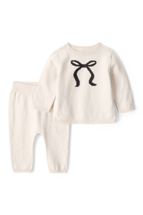 Set dos piezas de algodón, pantalón y buzo, marfil Set dos piezas de algodón, pantalón y buzo, marfil