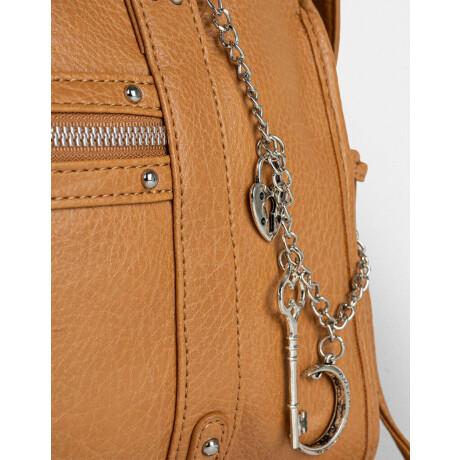 Cartera Bowling Con Cadena Marron Camel