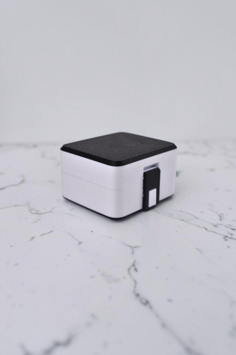 Caja Eco Prestige - 8 x 7 x 4,7 cm - NEGRO/BLANCO 