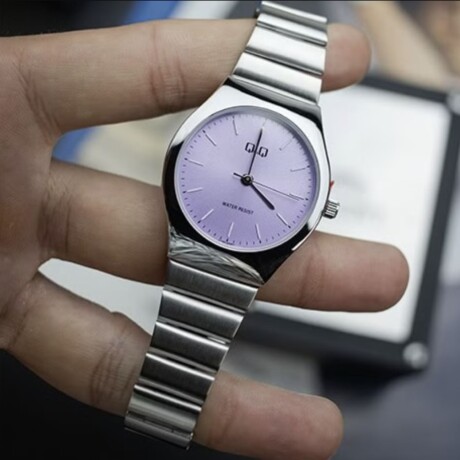 Reloj Análogo Q&Q De Acero para Mujer Esfera Lila Reloj Análogo Q&Q De Acero para Mujer Esfera Lila