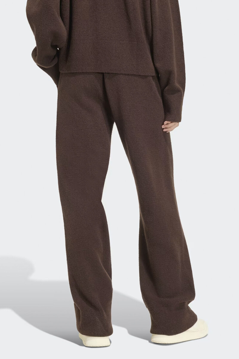 PANTALÓN DE PUNTO ESSENTIALS Marron