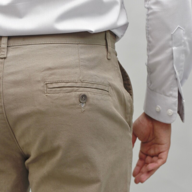 Pantalón Duo Core Beige oscuro