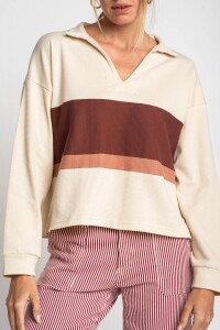 Sweater Arena