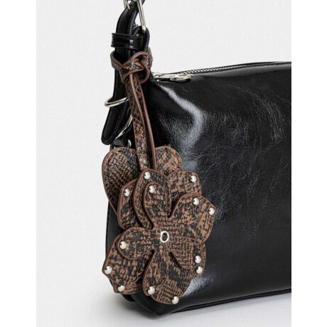 Bandolera Con Charm Negro