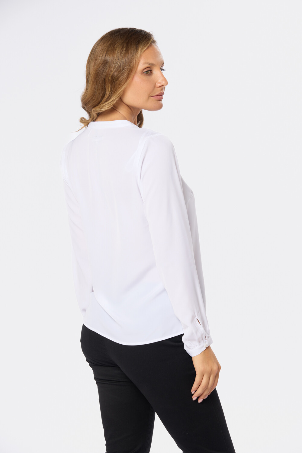 BLUSA CUELLO MAO Blanco
