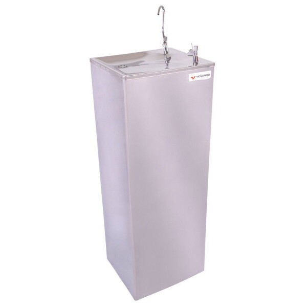 Bebedero vertical en acero inox Bebedero vertical en acero inox