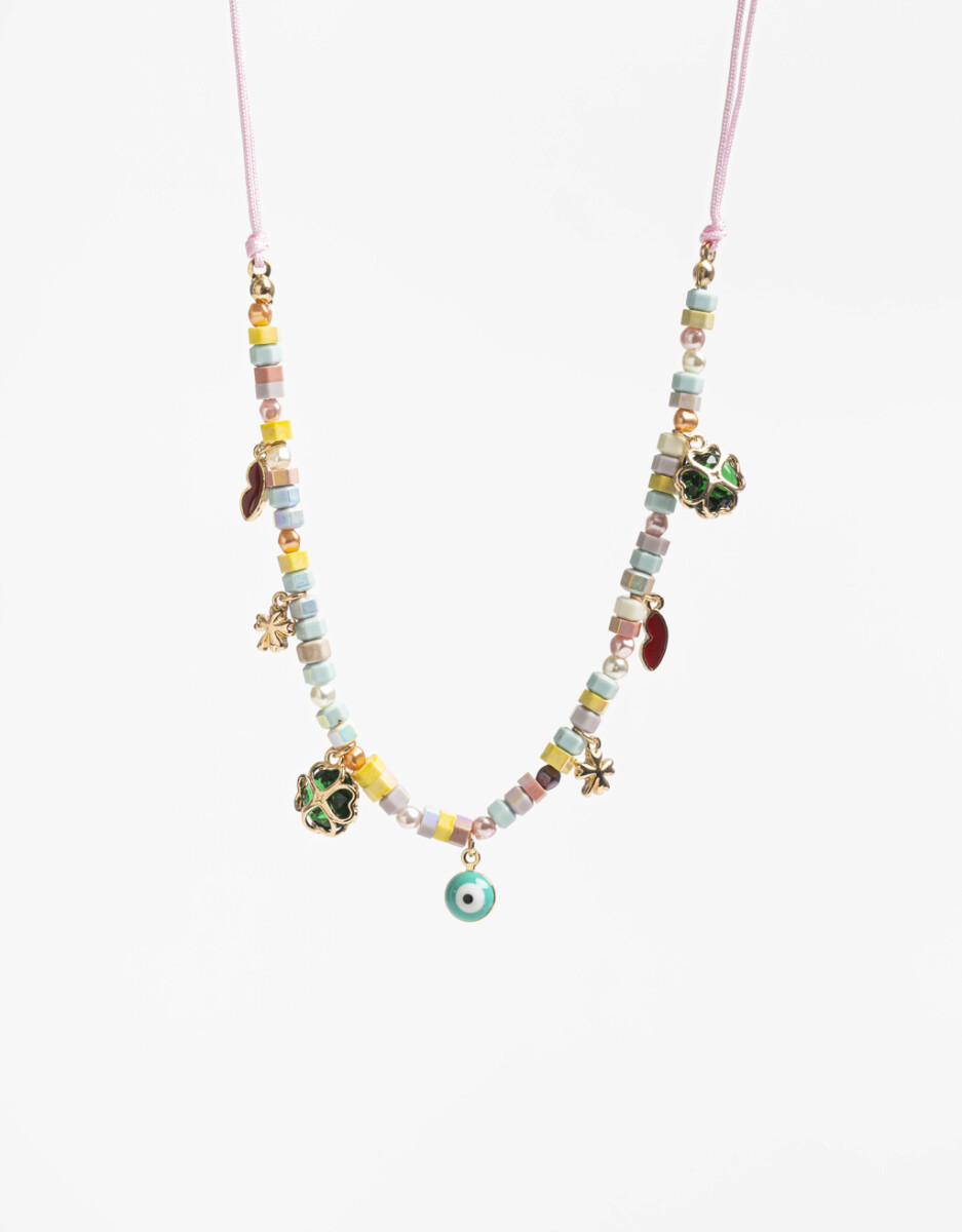 Collares Cortos, Lucky Lady Tribe 