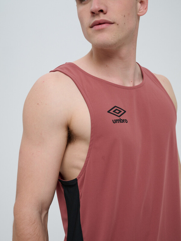 MUSCULOSA LUME Umbro Hombre 008
