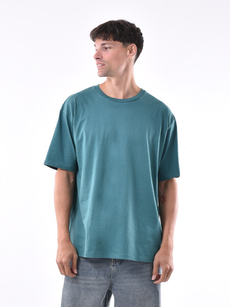 REMERA DEN PETROLEO