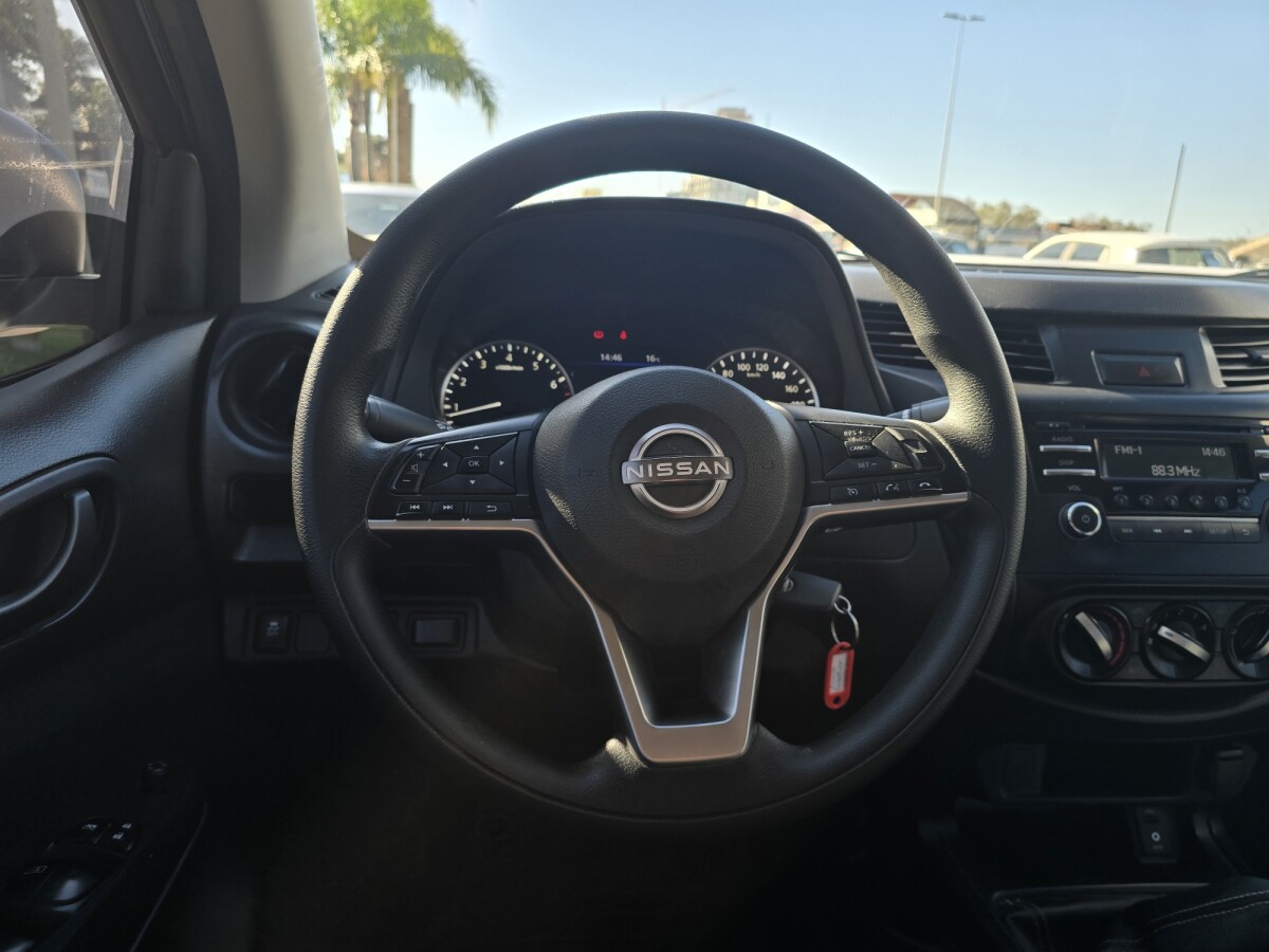Nissan Frontier SE 2.5 4x2 Nafta DC| Permuta / Financia Nissan Frontier SE 2.5 4x2 Nafta DC| Permuta / Financia