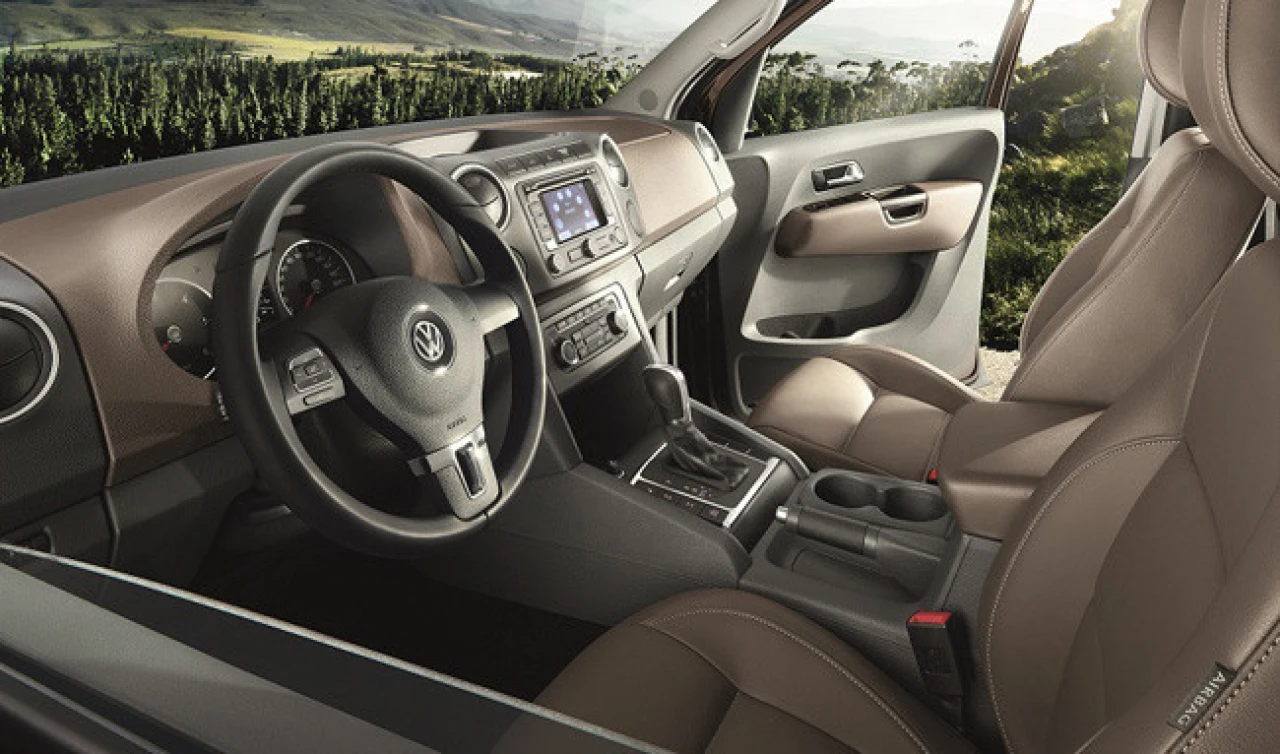 amarok-interior.jpg