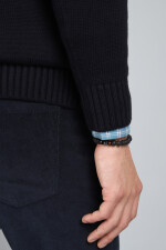 Sweater Arrow con diseño AZUL OSCURO