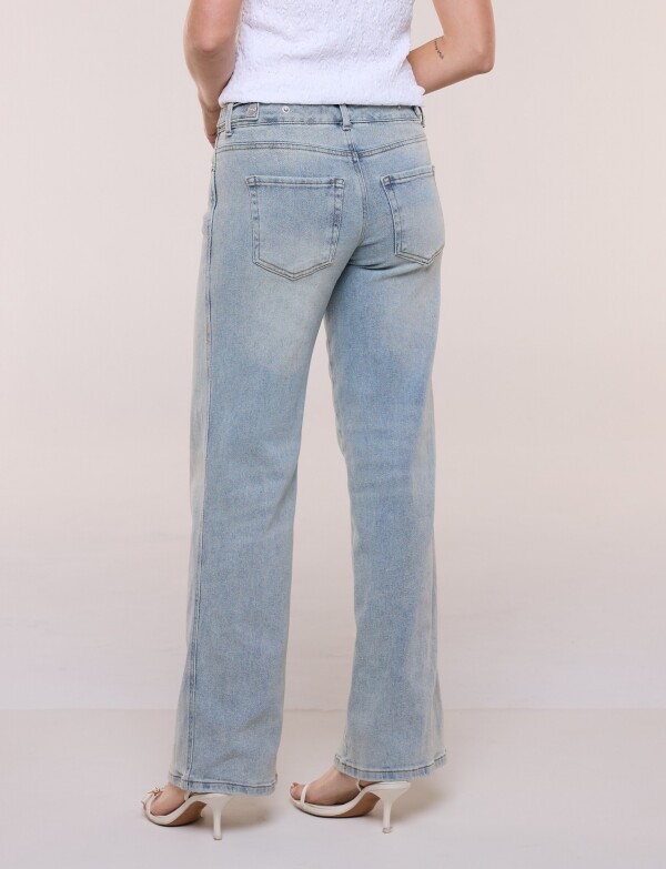 Jean Con Broches En Pretina JEAN CLARO