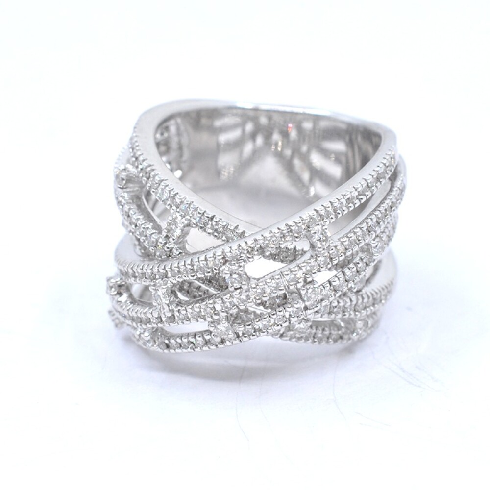 Anillo en oro 18k blanco y brillantes Anillo en oro 18k blanco y brillantes