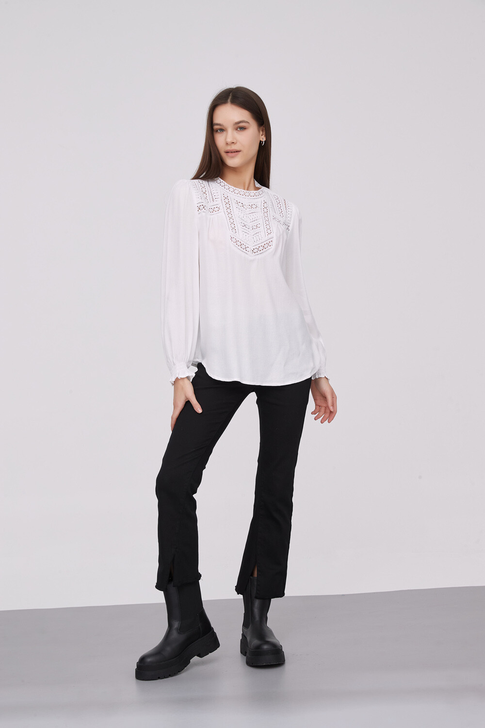 Blusa Anjelika Blanco