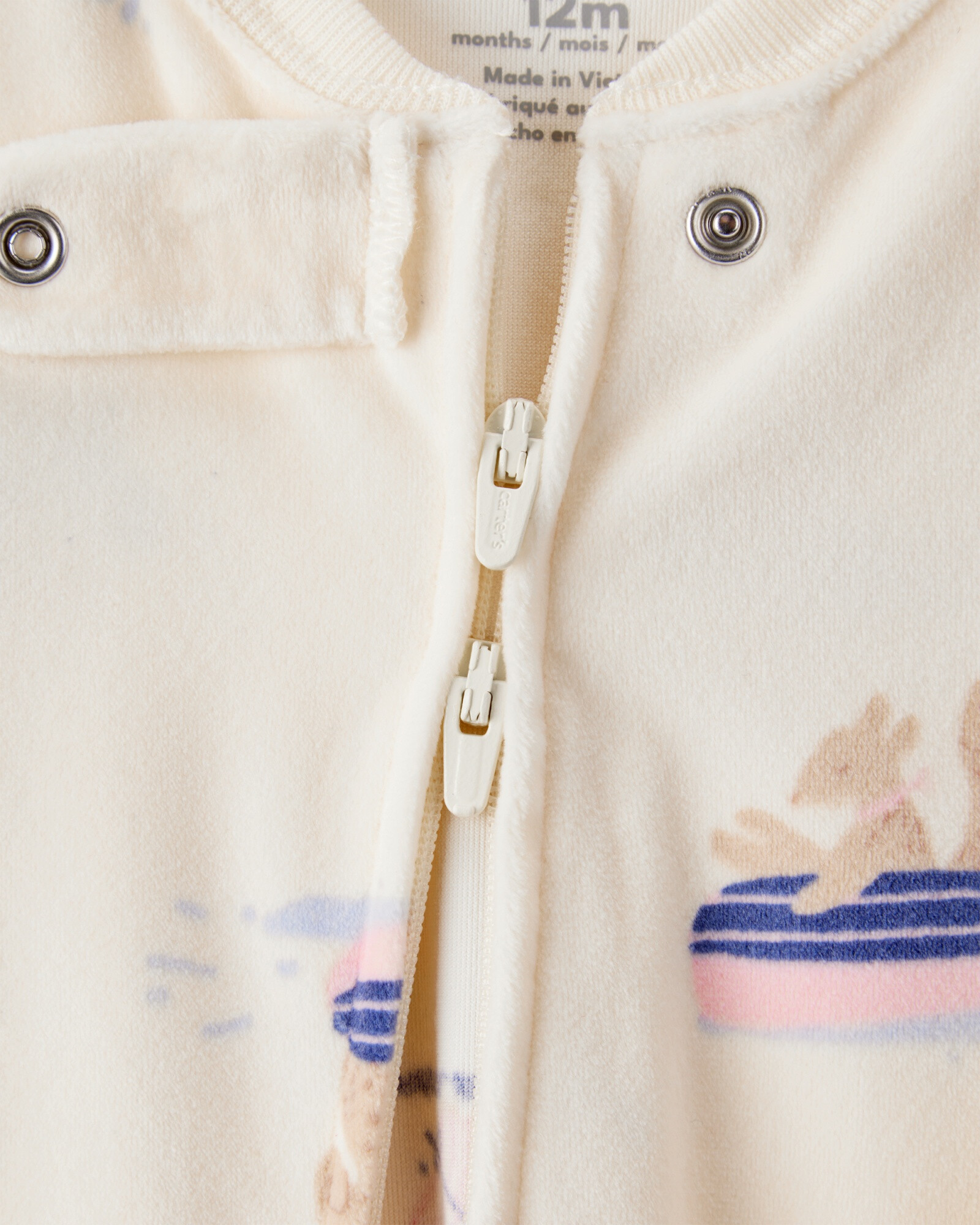 Pijama una pieza de micropolar, con pie, estampado Sin color