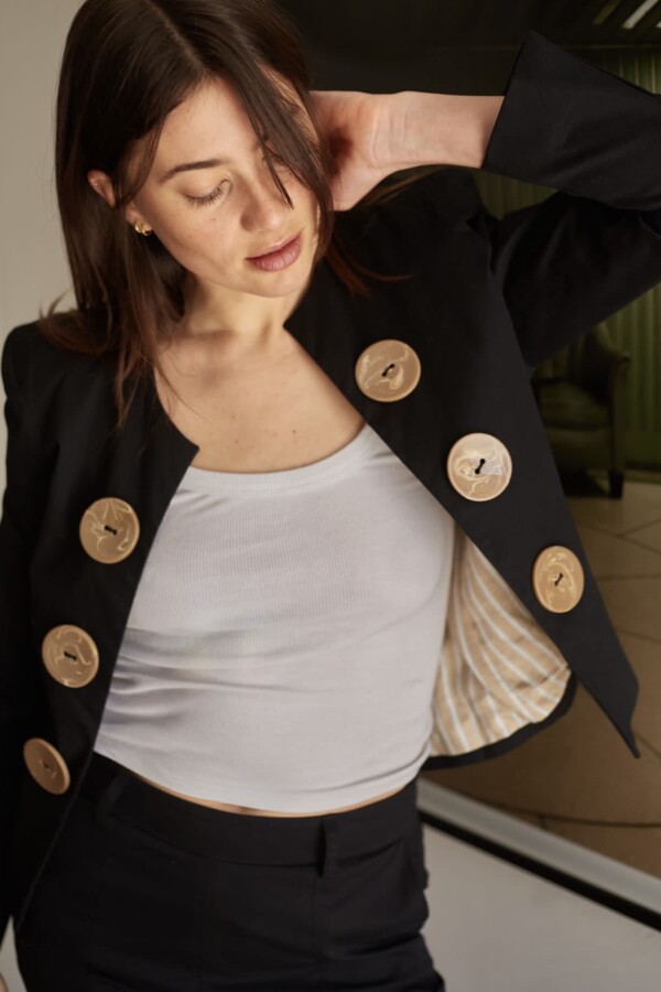 Blazer Era Negro con botones