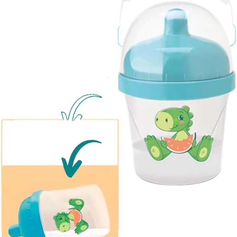 New Born Bebé Varón Saca la Lengua New Born Bebé Varón Saca la Lengua