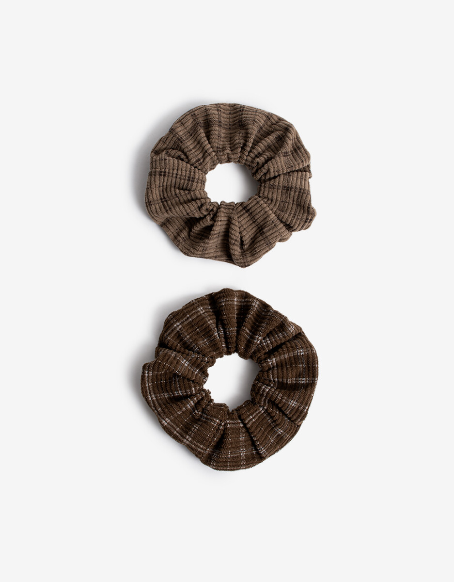 Set De Skunzies Estampadas De Corderoy. 