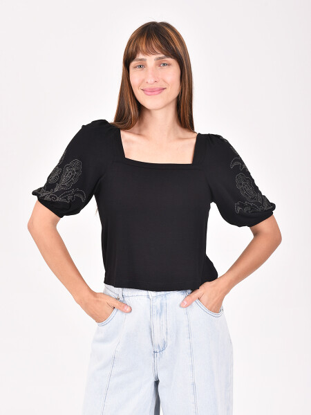 REMERA MARILIA NEGRO
