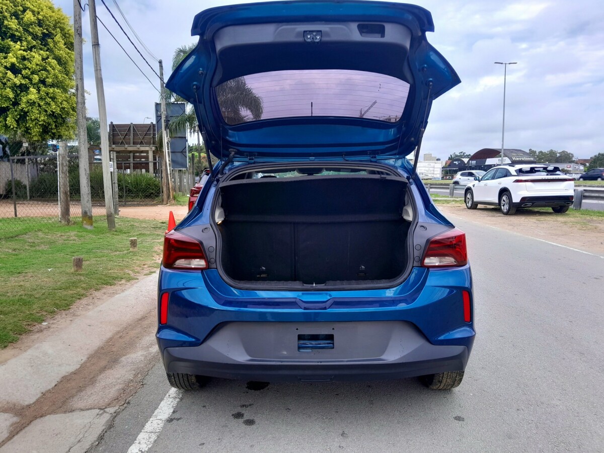 Chevrolet Onix LS 1.0 Extra Full | Permuta / Financia Chevrolet Onix LS 1.0 Extra Full | Permuta / Financia