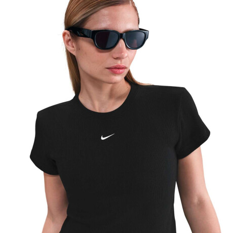 Remera Nike Tght Manga Corta Tee de Mujer negro