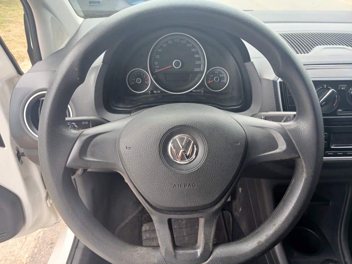 Volkswagen Up Move 1.0 Extra Full | Permuta / Financia Volkswagen Up Move 1.0 Extra Full | Permuta / Financia