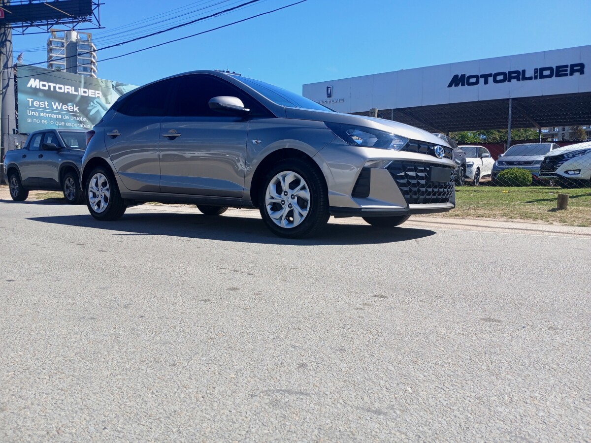 Hyundai HB20 1.0 2025 EXCELENTE ESTADO! | Permuta / Financia Hyundai HB20 1.0 2025 EXCELENTE ESTADO! | Permuta / Financia