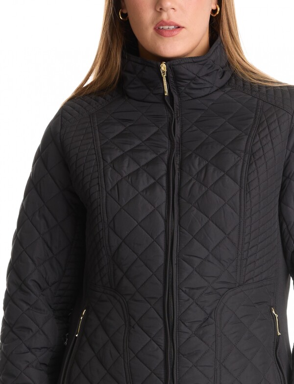 Campera Capitoneada Entallada NEGRO