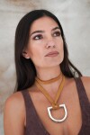 Estribo Tiento Necklace Camel Plateado