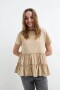 Remera con volados KHAKI