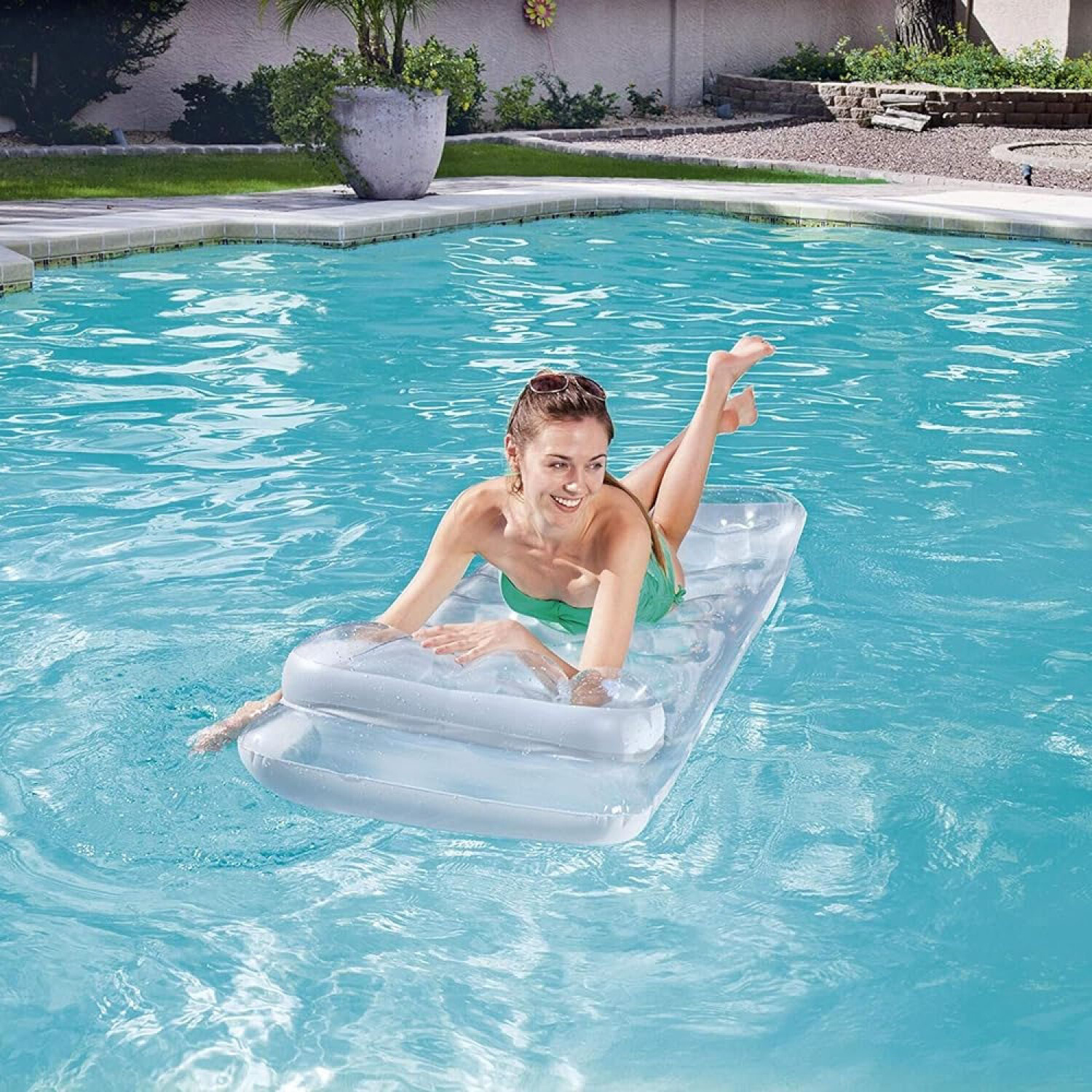 Colchoneta Inflable Flotador con Almohada p Piscina Bestway Transparente HTS