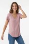 Camiseta m/c escote V lavada ROSA