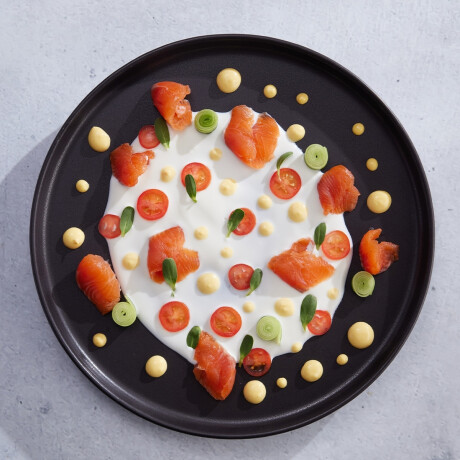 Plato Llano Coupe Pluto 24 cm Porcelana Corona Plato Llano Coupe Pluto 24 cm Porcelana Corona