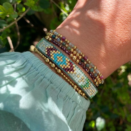 Pulsera LUPE en acero y piedras naturales Pulsera LUPE en acero y piedras naturales