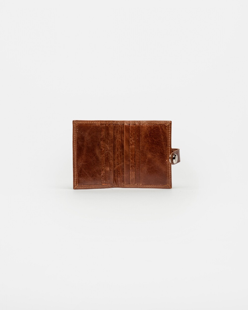 Billetera Sand En Cuero Liso Cuoio