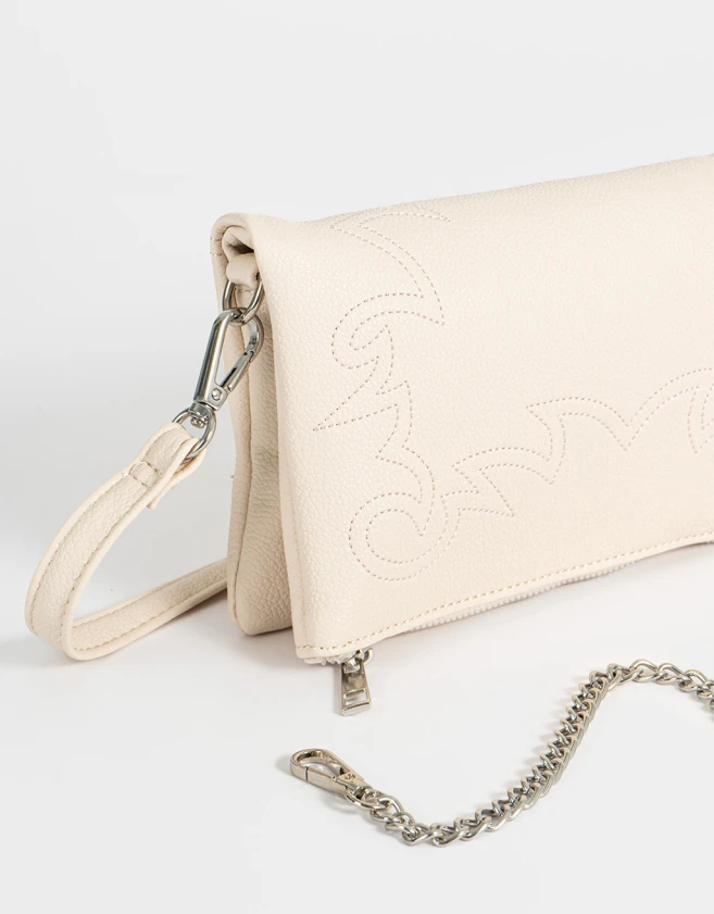 Bandoleras Boho Bandolera De Cuerina Con Solapa - Blanco Crudo