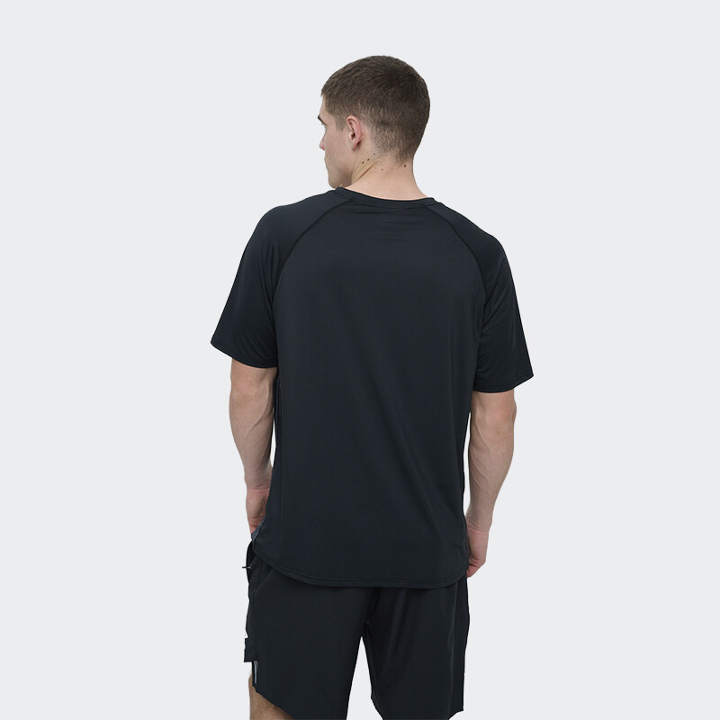 Remera Umbro Bosse Negro