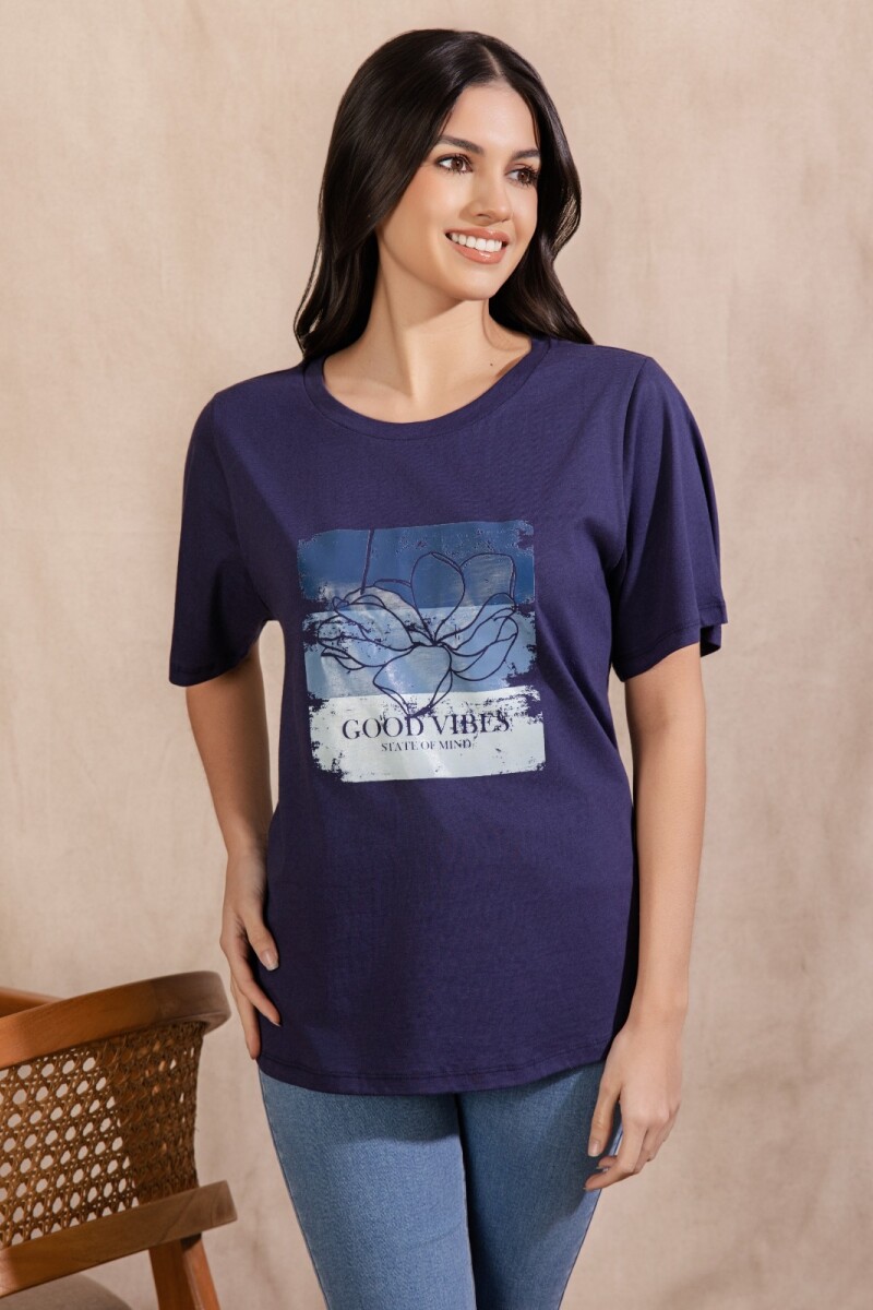 Remera con Serigrafía. Remera con Serigrafía.