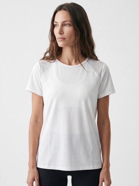 REMERA TANKA OFF WHITE