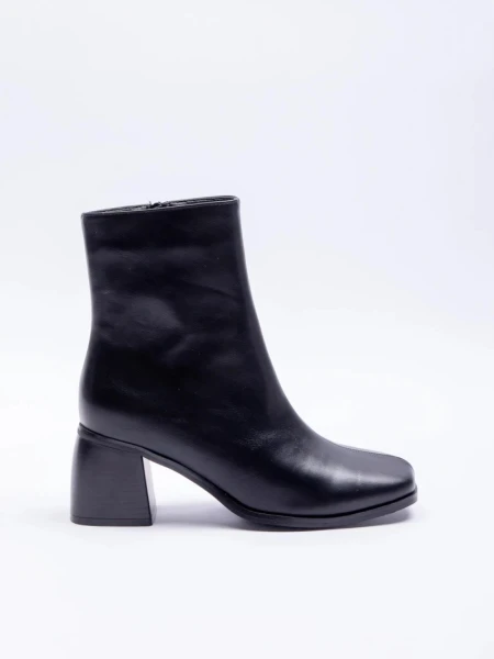 BOTA D.CASSIN JESSIE NEGRO