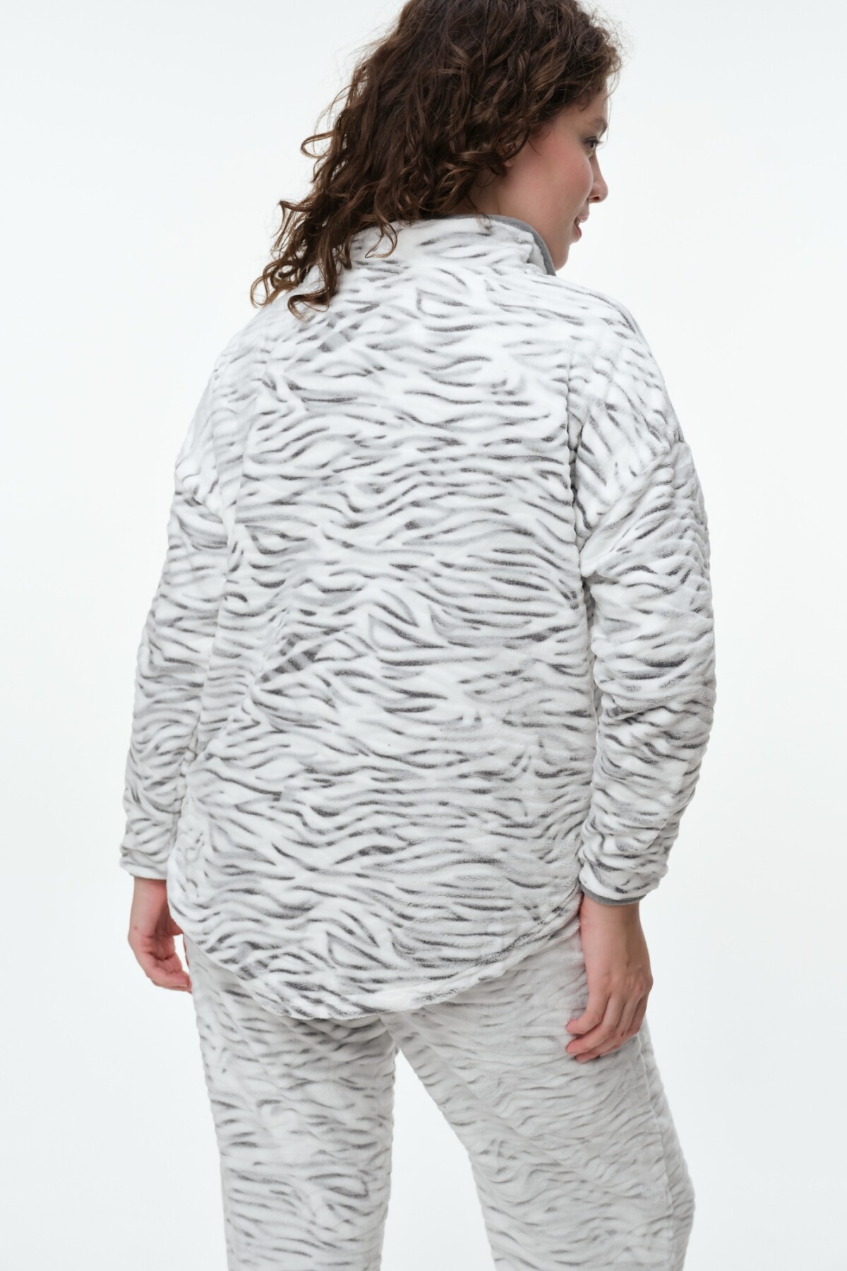 Buzo Flip Cebra Gris