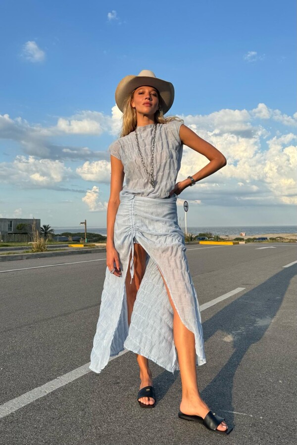 Conjunto Mosqueta Celeste