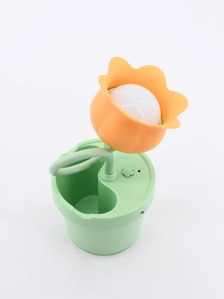 LAMPARA DE ESCRITORIO MACETA VERDE
