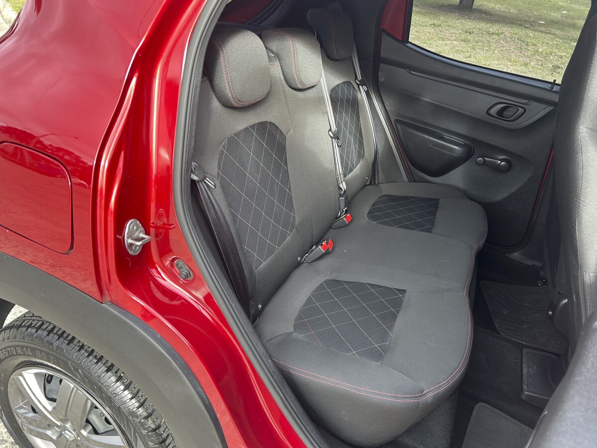 Renault Kwid 2024 EXCELENTE ESTADO! | Permuta / Financia Renault Kwid 2024 EXCELENTE ESTADO! | Permuta / Financia