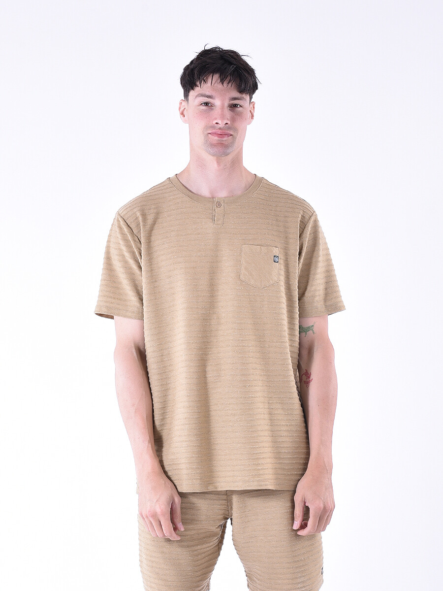 REMERA LEBON - BEIGE 
